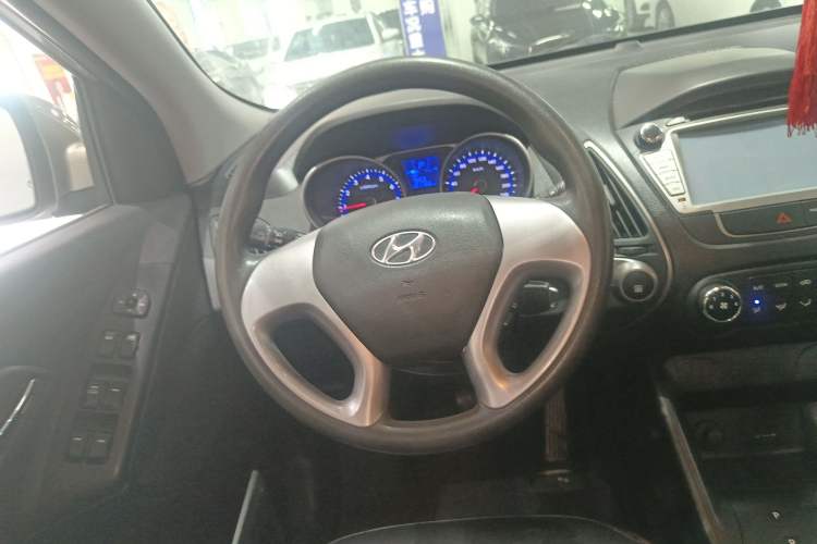 Used Hyundai ix35 2013 2.0L Automatic 2WD Comfort GL China IV Standard
