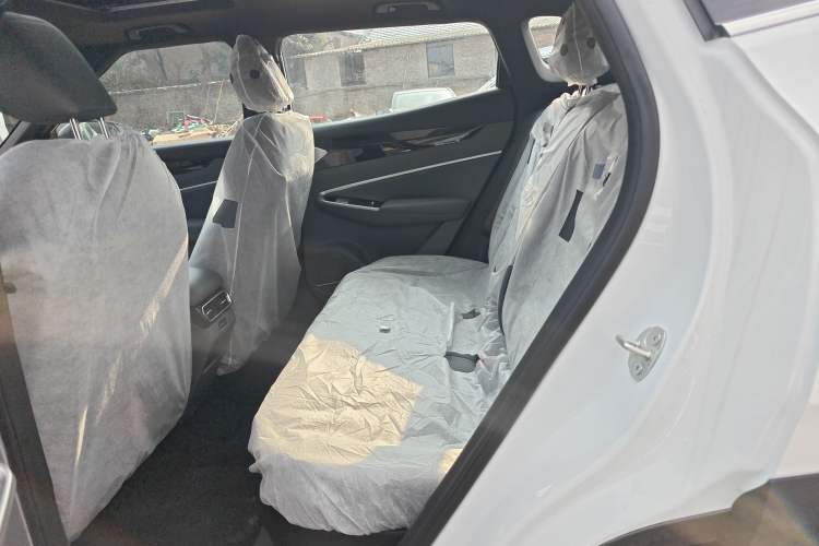 Used Geely Auto Emgrand X7 Sport 2026 Model 1.5TD Aspirational