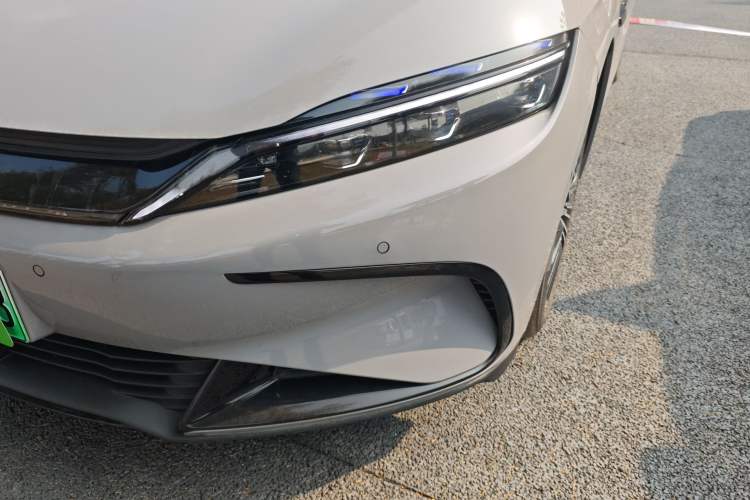 Used BYD Han 2025 EV with 701 km of Laser Radar-Enabled Intelligent Driving