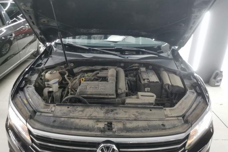 Used Volkswagen Passat 2017 280TSI DSG Luxury Edition
