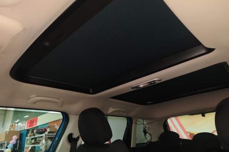 Used MINI MINI 2015 1.5T COOPER Fun Five-Door Edition
