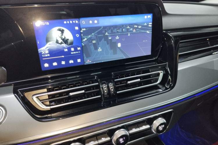 Used Hongqi HS5 2023 2.0T Qixiang Pro Edition