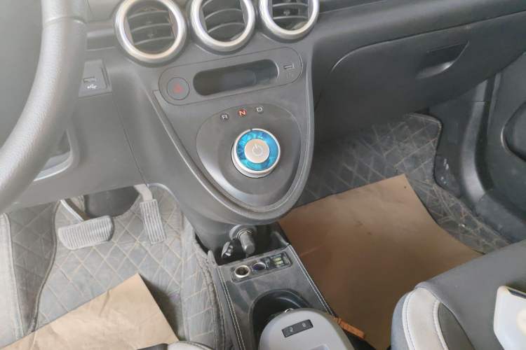 Used ORA Black Cat 2021 301 km Basic Version