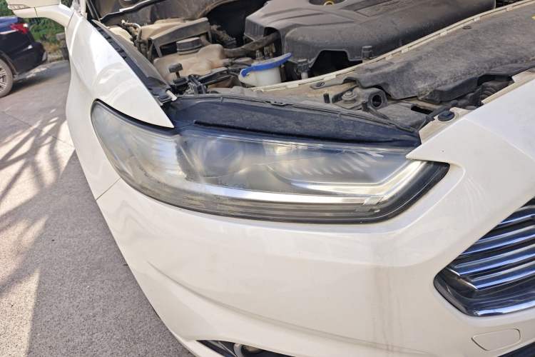 Used Ford Mondeo 2013 2.0L GTDi 200 Luxury Model