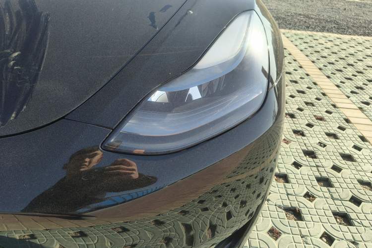 Used Tesla Model Y 2023 Rear-Wheel-Drive Version
