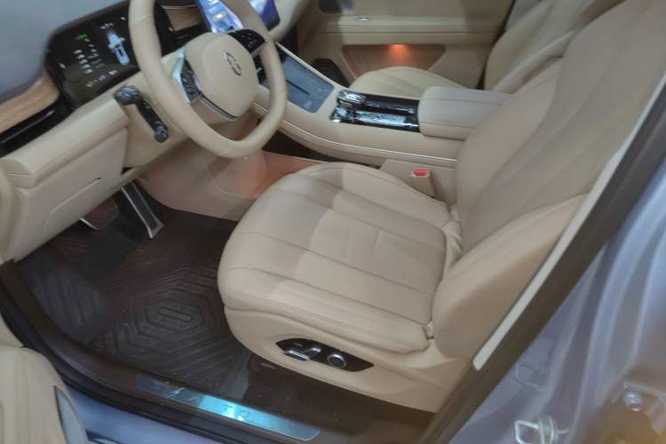 Used Hima AITO M7 2024 1.5T Intelligent Driving 4WD Max Edition 5 Seats
