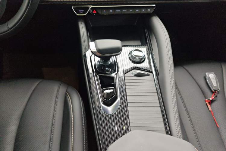 Used Geely Auto Monjaro L 2024 2.0TD DCT EVO Two-Wheel Drive Long-Range Version