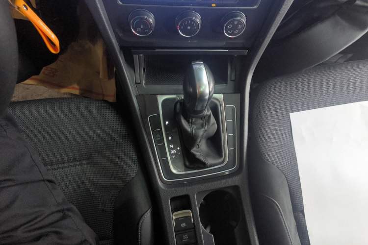 Used Volkswagen Golf 2018 230TSI Automatic Comfort Model
