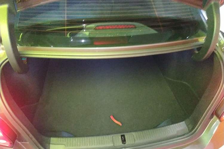 Used MG 5 2022 180 DVVT CVT Youth Luxury Edition