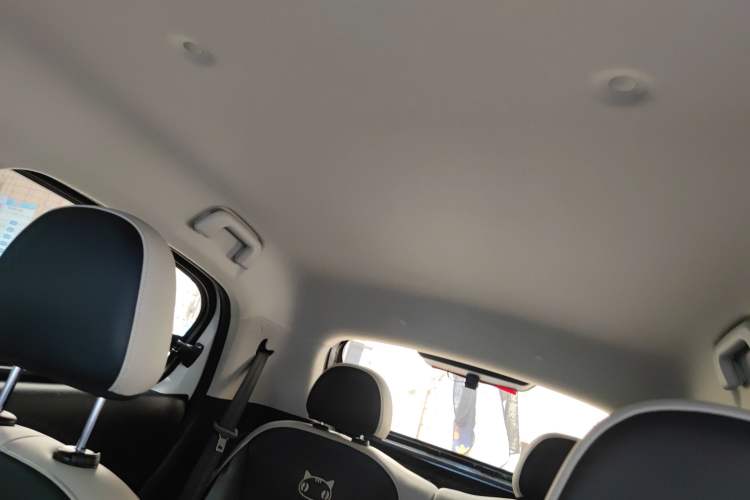 Used ORA Black Cat 2022 351 km Comfort Version Ternary Lithium