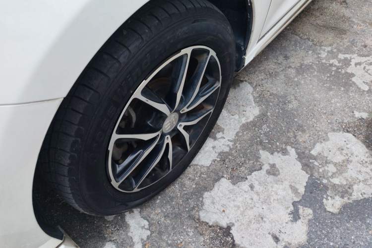 Used BYD Song MAX 2017 1.5T Manual Smart Connect Luxury 7-Seater