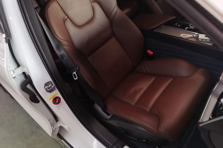 Used Volvo S60 2020 T4 Zhiyuan Luxury Edition