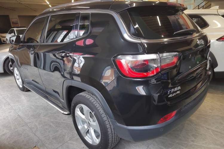 Used Jeep Compass 2019 220T Automatic Family Enjoyment Four-Wheel Drive Edition