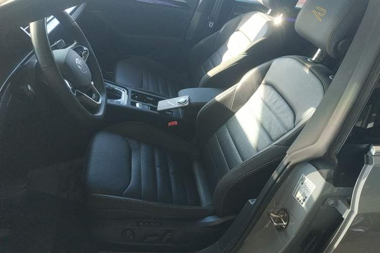 Used Volkswagen FAW-Volkswagen CC 2023 380TSI Striking Edition