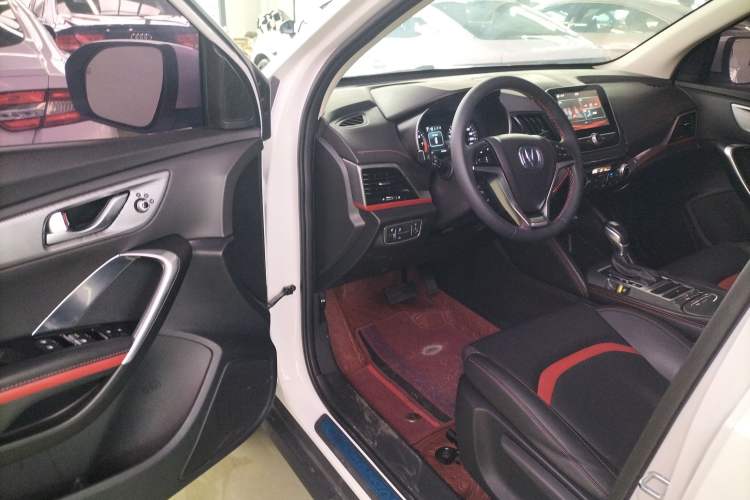 Used Changan CS55 2019 1.5T Automatic Colorful Edition China VI Standard
