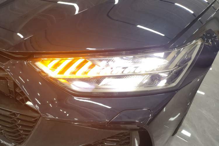 Used Audi A7L 2022 55 TFSI quattro S-line Zhiyuan Edition Obsidian Black Package
