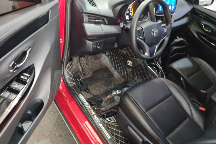 Used Toyota YARiS L 2022 X-Trail 1.5L CVT Luxury PLUS Edition
