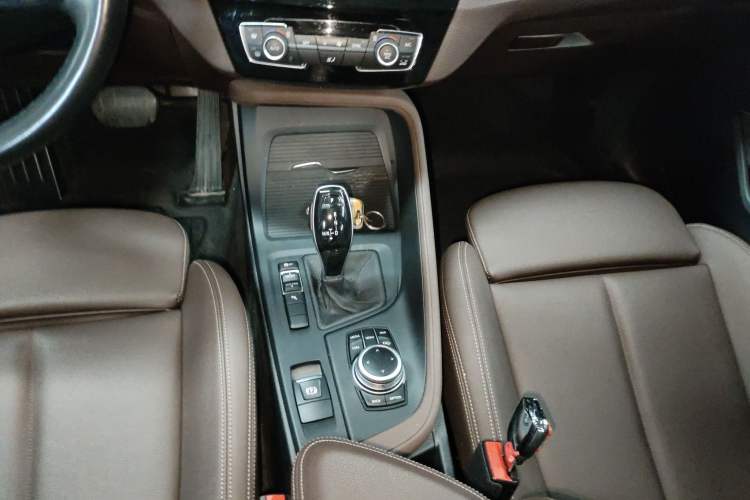 Used BMW X1 2022 sDrive25Li Leading Model
