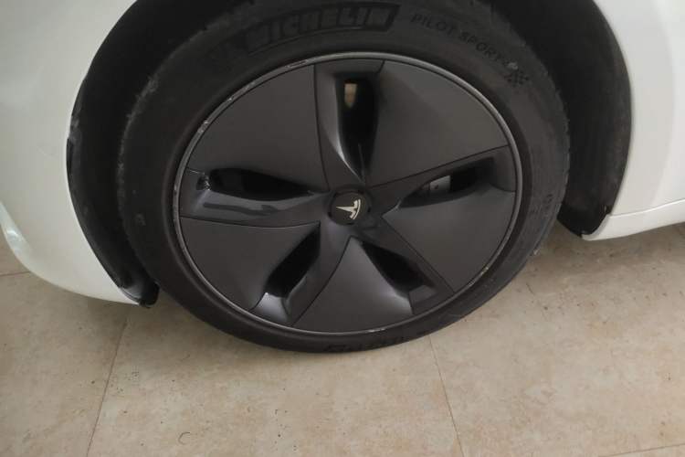 Used Tesla Model 3 (Import) 2019 Long-Range All-Wheel-Drive Version