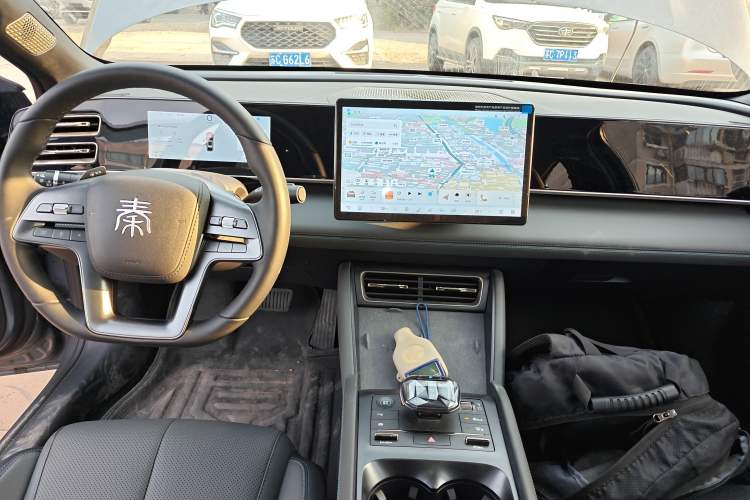 Used BYD Qin L 2025 DM-i Smart Drive 120KM Superior Model
