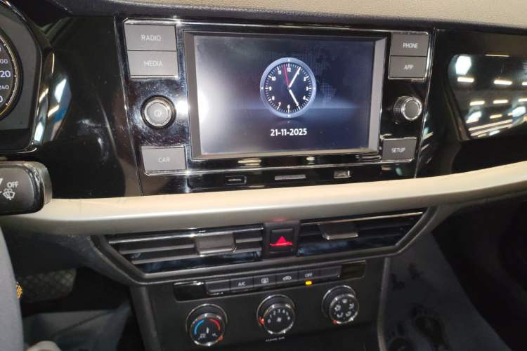 Used Volkswagen Lavida 2019 280TSI DSG Comfort Edition China VI standard
