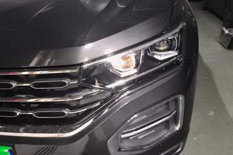 Used Volkswagen Tayron 2021 280TSI Two-Wheel Drive Luxury Smart Connectivity Version
