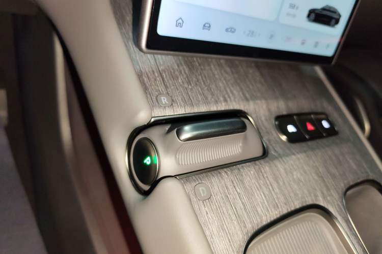 Used Nio ET7 2024 75 kWh Executive Edition
