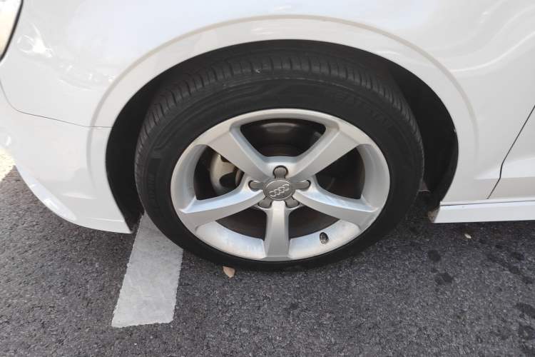 Used Audi A3 2017 Limousine 35 TFSI Fashion Model
