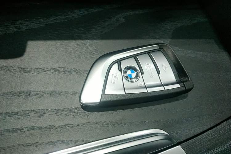 Used BMW 5 Series 2022 Restyled 530Li Leading Edition M Sport Package
