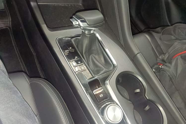 Used Changan CS75 PLUS 2020 1.5T Automatic Luxury Version
