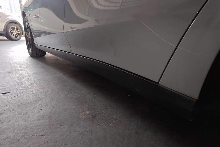 Used  L6 2023 125km PLUS