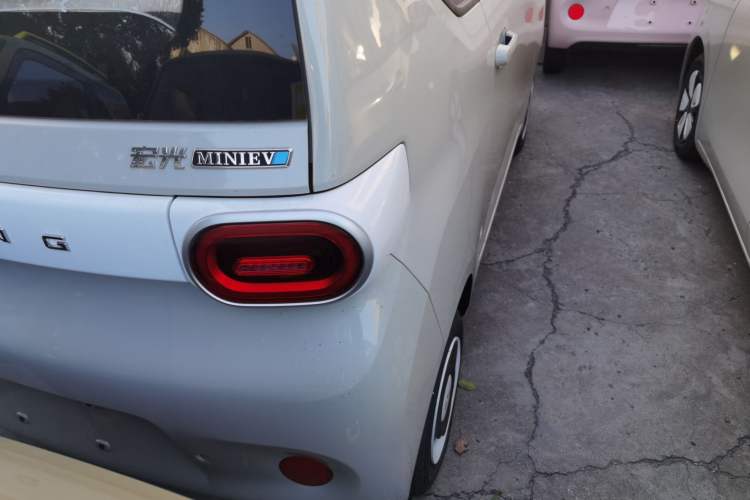 Used Wuling Hongguang MINIEV 2024 3rd Generation 215km Youth Edition
