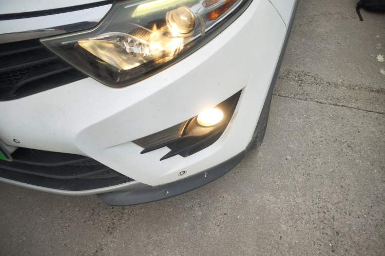 Used Soueast DX7 2016 1.5T Manual Triumph Edition