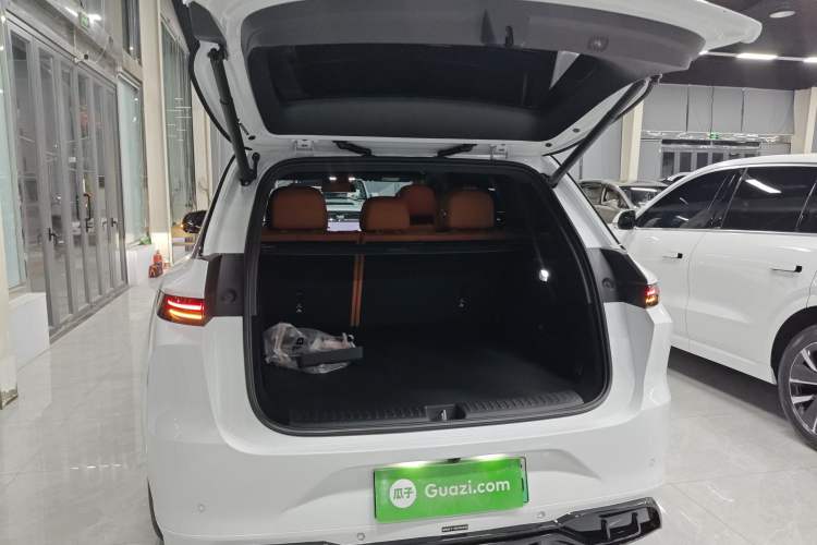 Used Li Auto L6 2025 Pro Smart Refresh Edition