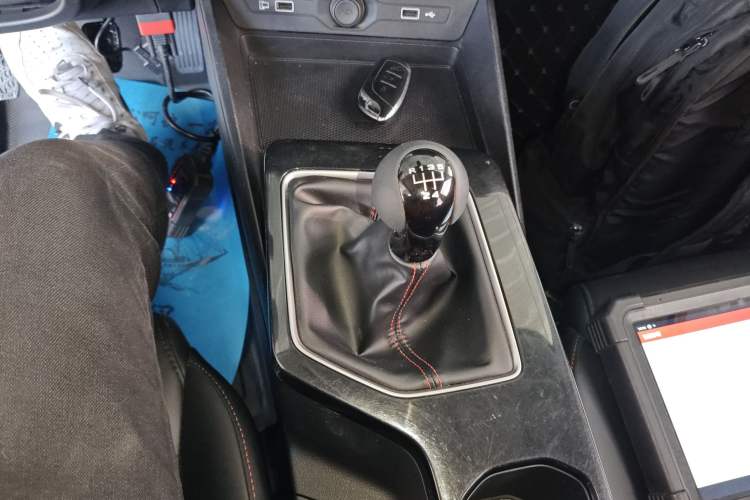 Used MG 5 2021 180 DVVT Manual Youth Luxury Edition