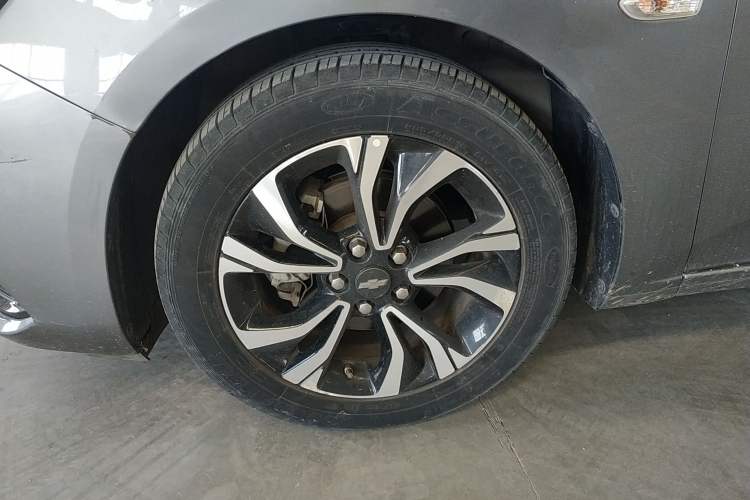 Used Chevrolet Monza 2019 RS 330T Automatic Comfort Edition China VI Standard
