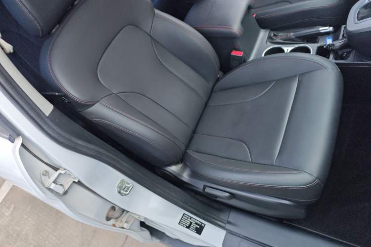 Used Haval M6 2019 1.5T DCT Two-Wheel Drive Elite Version China VI Standard