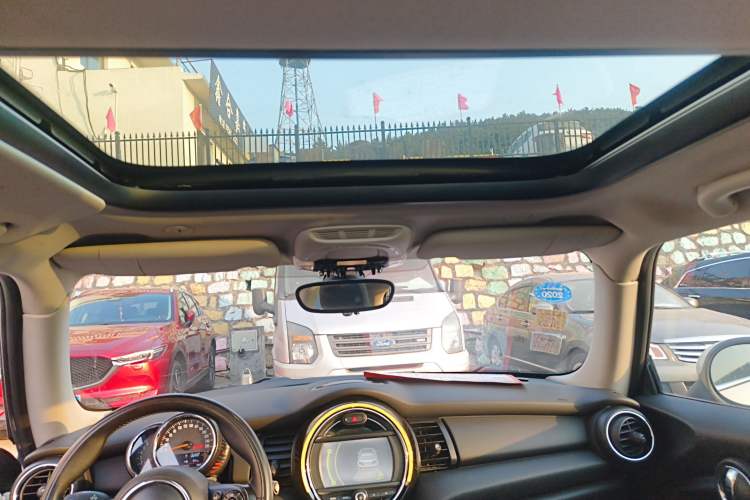 Used  MINI 2014 1.2T ONE+
