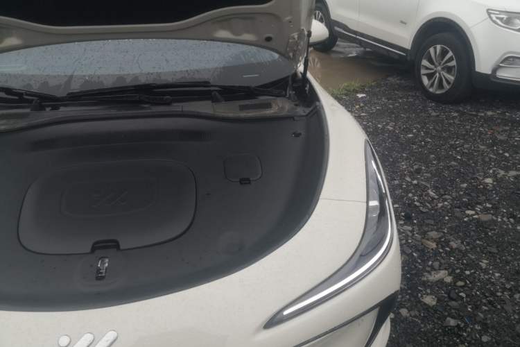 Used  L6 2024 Max Standard Edition
