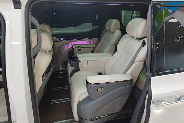 Used Zeekr 009 2022 ME Edition