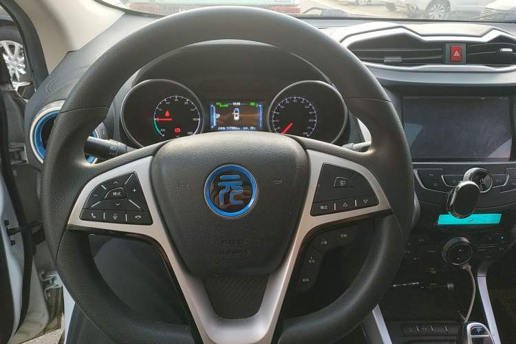 Used BYD Yuan New Energy 2018 EV360 Smart Connect Cool Edition
