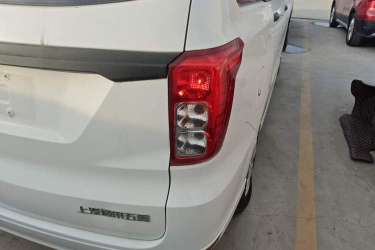 Used Wuling Hongguang 2021 1.5L S Base Version LAR
