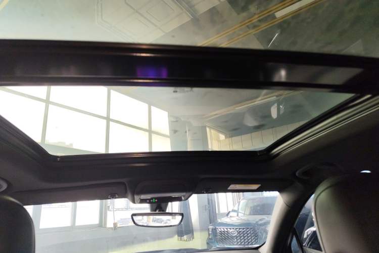 Used Cadillac XT4 2021 28T Two-Wheel Drive Tech Edition
