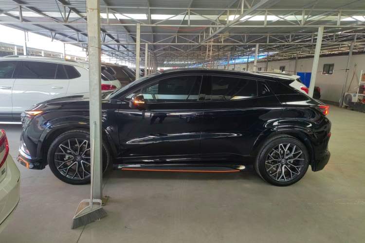 Used Changan UNI-T 2022 1.5T Prestige Version
