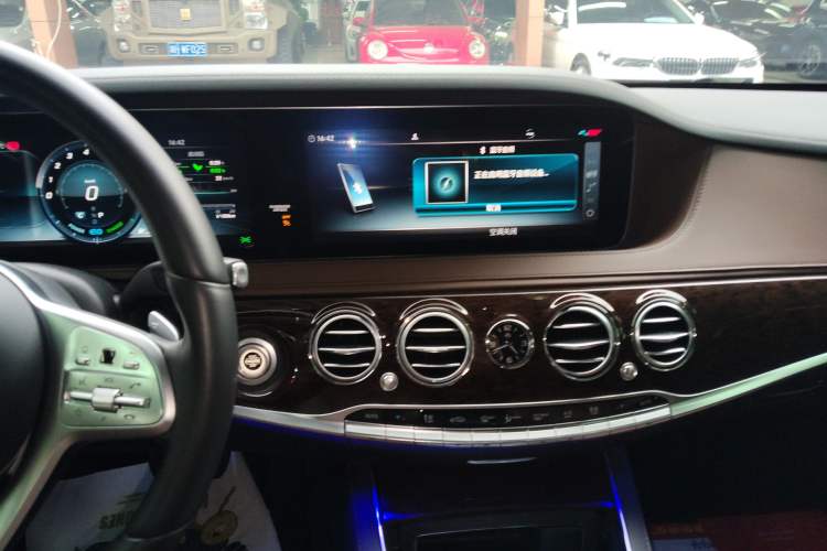 Used Mercedes-Benz S-Class 2019 S 320 L