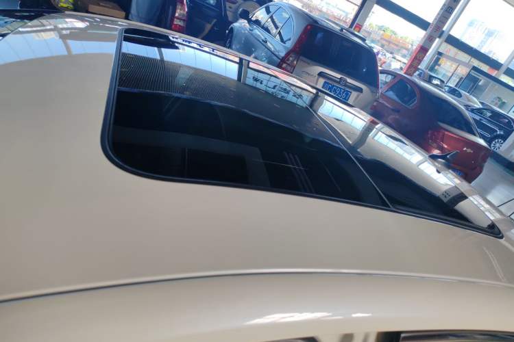 Used Changan Eado 2021 PLUS Blue Whale NE 1.4T GDI DCT Flagship Model
