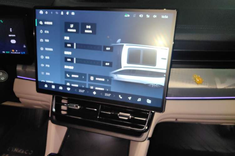 Used Lynk & Co 09 EM-P 2024 2.0TD EM-P Four-Wheel Drive ULTRA Six-Seater
