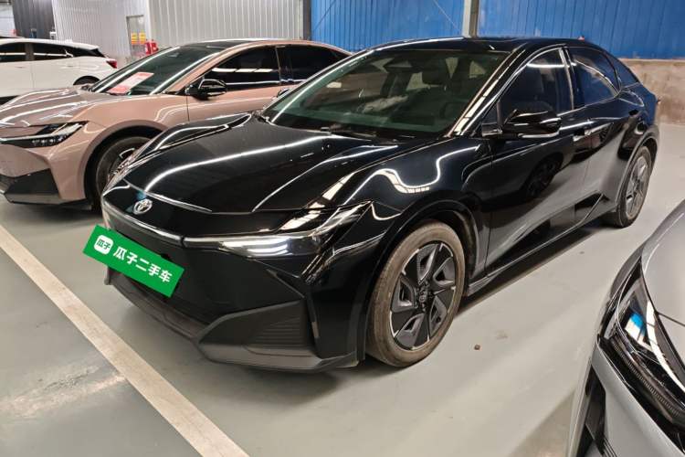 Used Toyota bZ3 2024 517 km Elite PRO