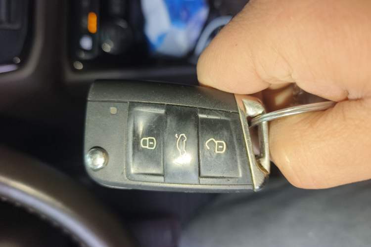 Used Volkswagen Tiguan L 2018 330TSI Automatic Two-Wheel Drive Luxury Edition
