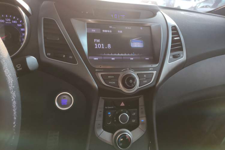 Used Hyundai Elantra 2016 1.6L Automatic Prestige Edition
